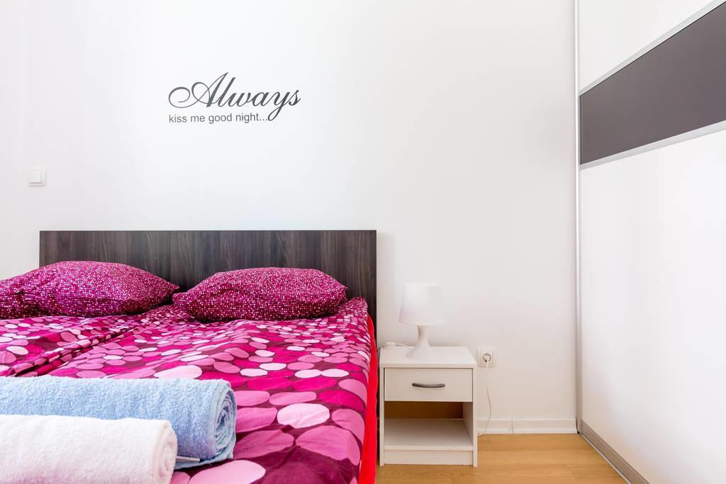 Flexible Selfcheckins 9 - Zagreb - Garage - Electric Vehicle Ccharger - Loggia - New - Apartments Repinc 9 Luaran gambar